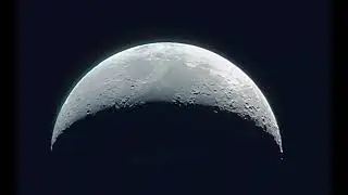 Waxing Quarter Moon under the Blythe Sky