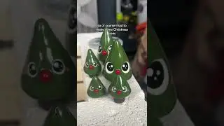 Tiny kiln makes tiny ceramic for a tiny market