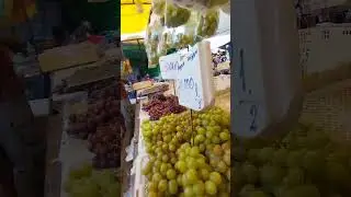 Pasar tos 3000 jodohh.. anggur hijau d tmpat kalian brapa gaess?? #batam #belanja