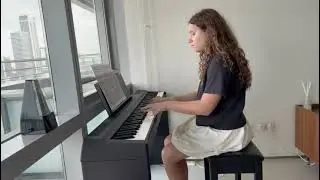 Romai Roza intermediate piano Beethovan G major sonatina II movment 1:38