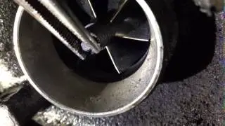 VW Passat 2.0 TDI - excess play kkk Turbo shaft