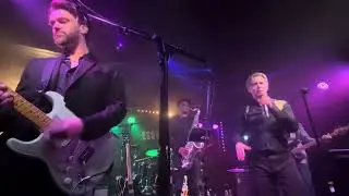 Johnny hates jazz live in Bedford Esquires