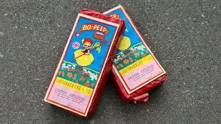 Red Lantern - Bo-Peep Ladycrackers 7