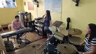 Pupurihin ka sa Awit -drum cover