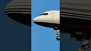 Mobile phone vs 600mm telephoto lens. The plane is too big! #shorts #photography #trendingshorts