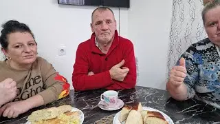 Svekar i svekrva bez uvreda – novogodišnja poruka koju morate čuti