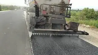 Surface Treatment Bitumen Spraying, Chipping