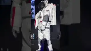 🚀 Prada and Axiom Space have unveiled a spacesuit for lunar flightsVisually #spacesuit