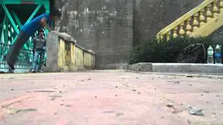 Diving Kong - Kong To Precision [Slow Motion]