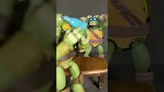 Mikey cooked up a batch of pizza shake #stopmotion #revoltech #tmnt #tmnt2012 #animationstyle #fyp