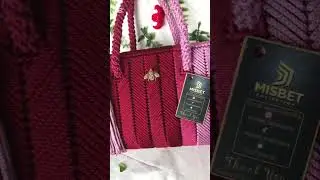 Plastic canvas bag #bag #canvasbag #handbags #versatilesewin #canvaspurse #diy #thehandmadens