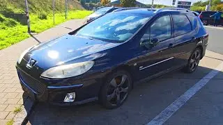 Verlassener PKW Auto Peugeot 407 SW 