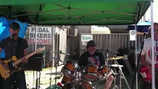 The Hot Signals - Voodoo Doll