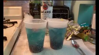 VLOG 46: HALLOWEEN SHENANIGANS! BLEACHED SHIRTS AND MIX SPOOKY DRINKS