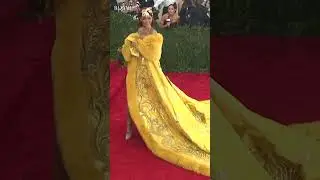 Rihanna's red carpet-winning viral Met Gala dress | Bazaar UK