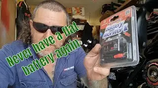 BEST , EASY  Motorcycle battery monitor BM2 and inverter on a Harley Davidson ultra classic