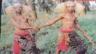TITRE: AMEN YA BAWA, AMEN YA BA SANTU  AVEC MIMI MONGO ET MABELE ELISI