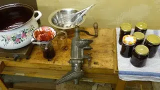 Brombeermarmelade ohne Kerne selber herstellen, mit alter Obstpresse