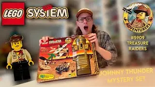 Finding TREASURE Inside a SEALED 25 Year Old LEGO ADVENTURERS Set!