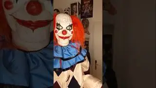 Mary Shaw Clown m&ouml;chte spielen #deadsilence #halloween #horror #g&auml;nsehaut #puppen #clown #scary