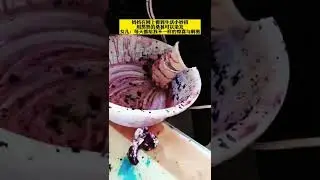 大媽學網上小妙招，熟桑葚染髮，操作起來了，頭髮都染紫了，這染髮劑確實&ldquo;天然無污染&rdquo;！【真相記】