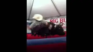Seth williams rides mechanical bull...FAIL!!