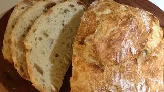 Artisan Bread / No Knead Bread / Dutch oven Bread / Rustic Bread