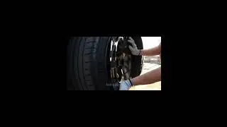 Today's task: Quickly modify Tesla, start with a simple and quick wheel hub change. #tesla