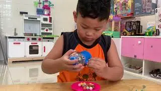 bảo bảo review m&aacute;y nhả kẹo mini candy machine