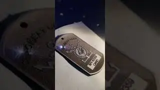 гравировка на жетоне