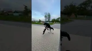 Видели! Видели! Подножка от призрака🥲 #bmx #bmxplus #bmxlife #shieldbmx #automobile #btmx #bmxbike