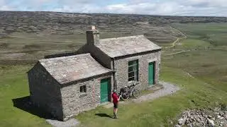 Castle bolton Carperby loop Yorkshire Dales Drone