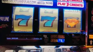 TRIPLE DIAMOND STRIKE Slot Machine Back to Back hits over $1500 in two spins!