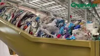 GreenMax P-C350: m&aacute;quina para reciclar botellas de PET con l&iacute;quido de forma eficiente