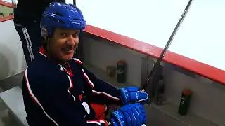 Roger plays with Retired NHL Stars at Hockey Helps | 2021
