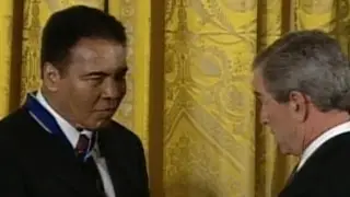 Tributes for boxing legend Muhammad Ali