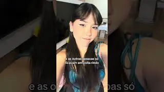 EU XINGUEI E MOSTREI O DEDO DO MEIO PRO DIRETOR DA MINHA ESCOLA!!😱😹 ele mereceu né??