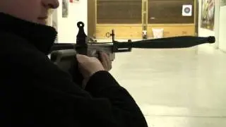 ...... shooting my vixen excalibur crossbow 150 lbs 68 kg  260 fps 80 m/s .... 20090214163116 1)