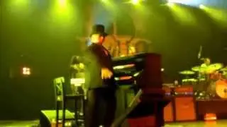 TOTO / Falling in Between (Live in Sapporo 2014)