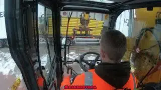 Komatsu PW 148 with Engcon and forks. Last video with the Komatsu...