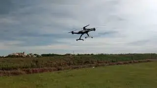 Yuneek Q500 4K (camera removed) First flight after calibration
