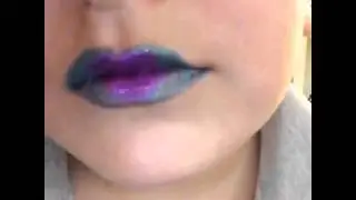 Makeup--mermaid lips