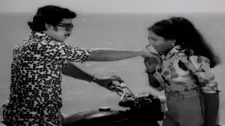 Kamal Haasan, Saritha Best Love Scene || Maro Charitra || Kamal Haasan, Saritha