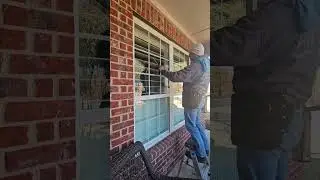 Cleaning glass in DFW #wecleanindfw #supportsmallbusiness