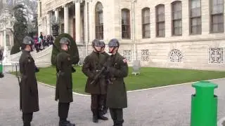 Changing of the guard, Dolmabah&ccedil;e Palace, Istanbul
