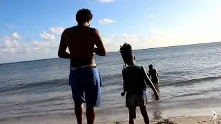 BEAUTIFUL ROCKY POINT BEACH ST.THOMAS JAMAICA 🇯🇲THIS HAPPEN 😱