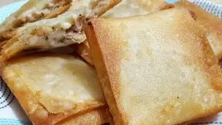 Chicken Cheese Box Patties || Potato Box Patties || Momii's Kitchen ||