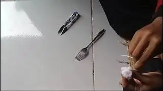 Procedure Text (How to make a key chain from wool thread)