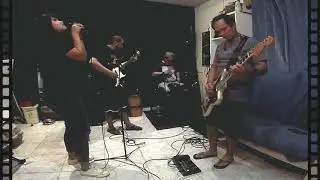 Alajas - Heart Shaped Box