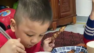 Ăn thịt nướng